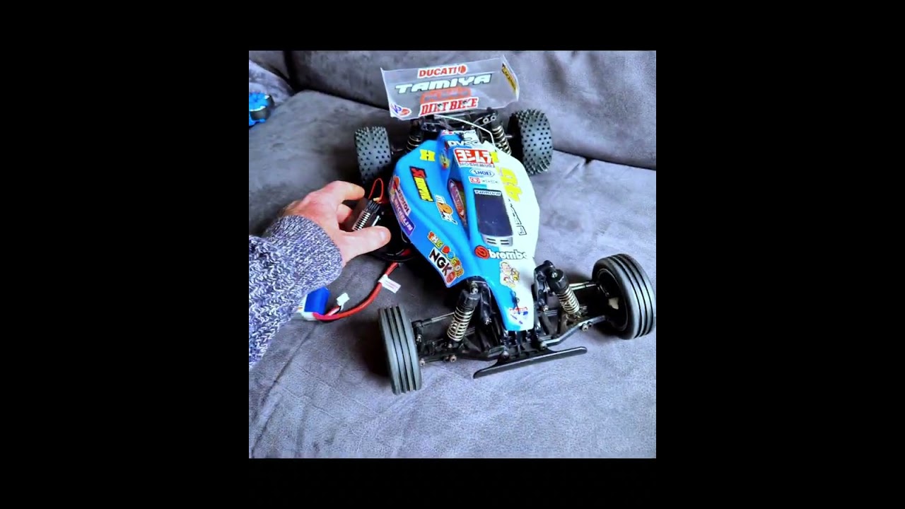 Tamiya DT02 Brushless Lipo conversion.