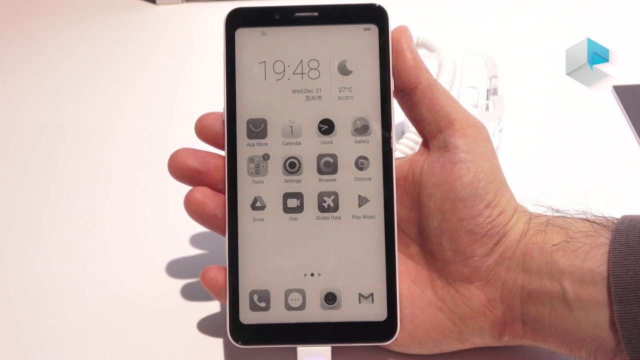 Hisense A5 smartphone E-ink
