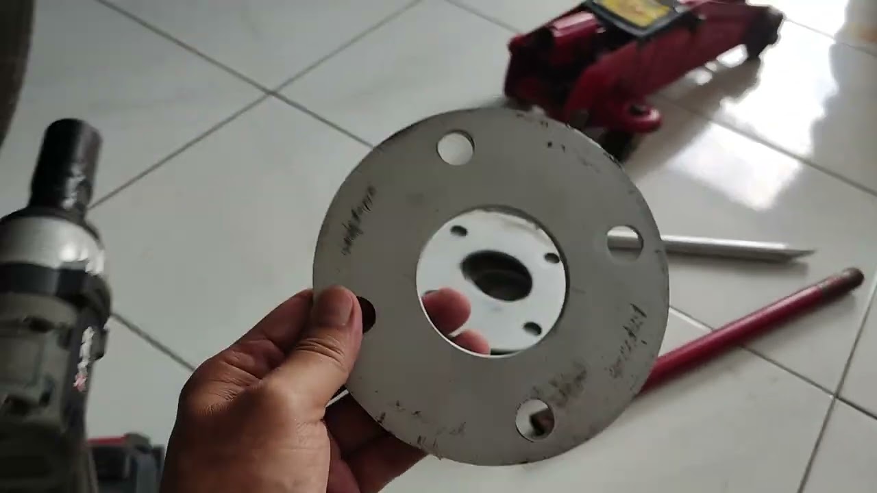 Spaser besi untuk velg mobil kijang kapsul