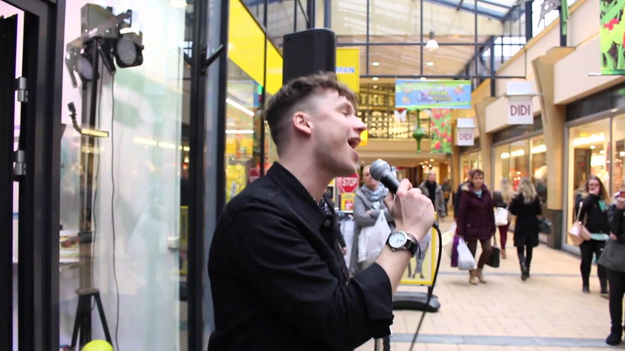 Handsome Poets - Light up the sky live @ Simone FM