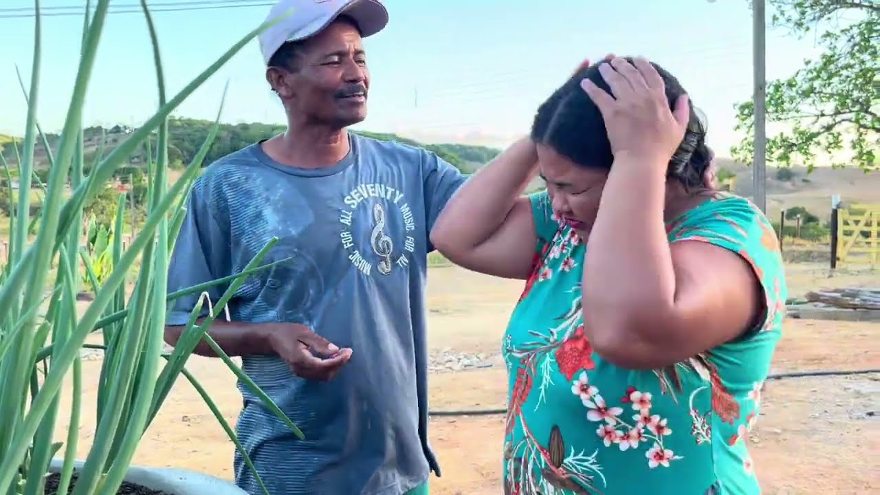 Funcionário da em cima da sua gerente e acontece uma coisa terrível..