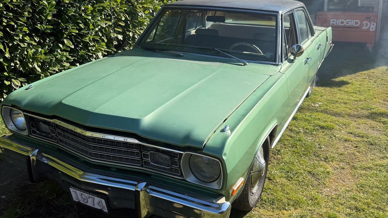 New to me, 97k, 225 Slant 6, 1974 Plymouth Valiant!