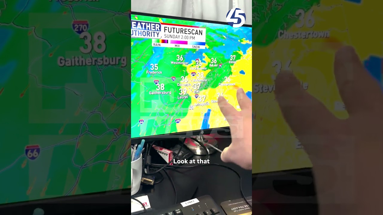 Meteorologist Justin Chambers gives the latest update on the winter storm coming Sunday afternoon