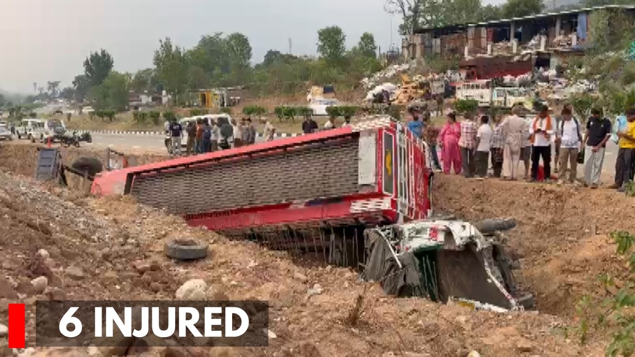 Udhampur: 6 Injured As Bus Skids Off Highway, Crashes Onto Two Vehicles