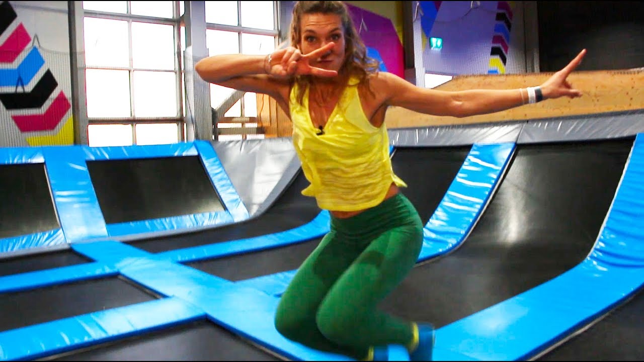 Erika Kits G&ouml;levik testar trampolintr&auml;ning
