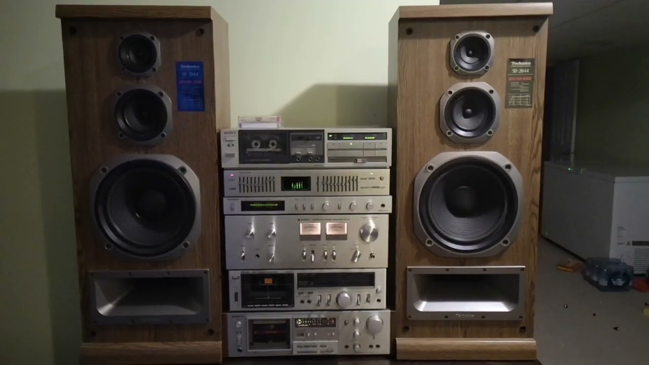 SONY TC FX 33-2 head stereo cassette tape deck-play&rec demo.