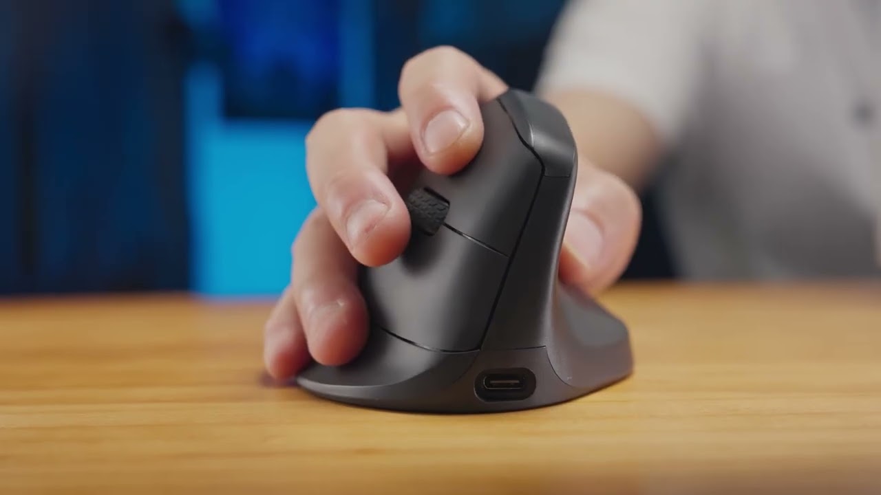 Keychron M5 Wireless Ergonomic Mouse