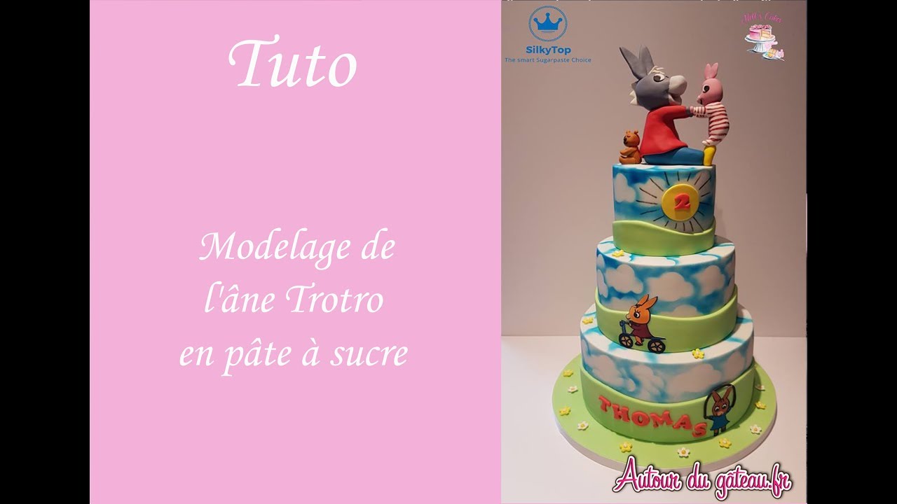 Réalisation de l'âne Trotro en pâte à sucre