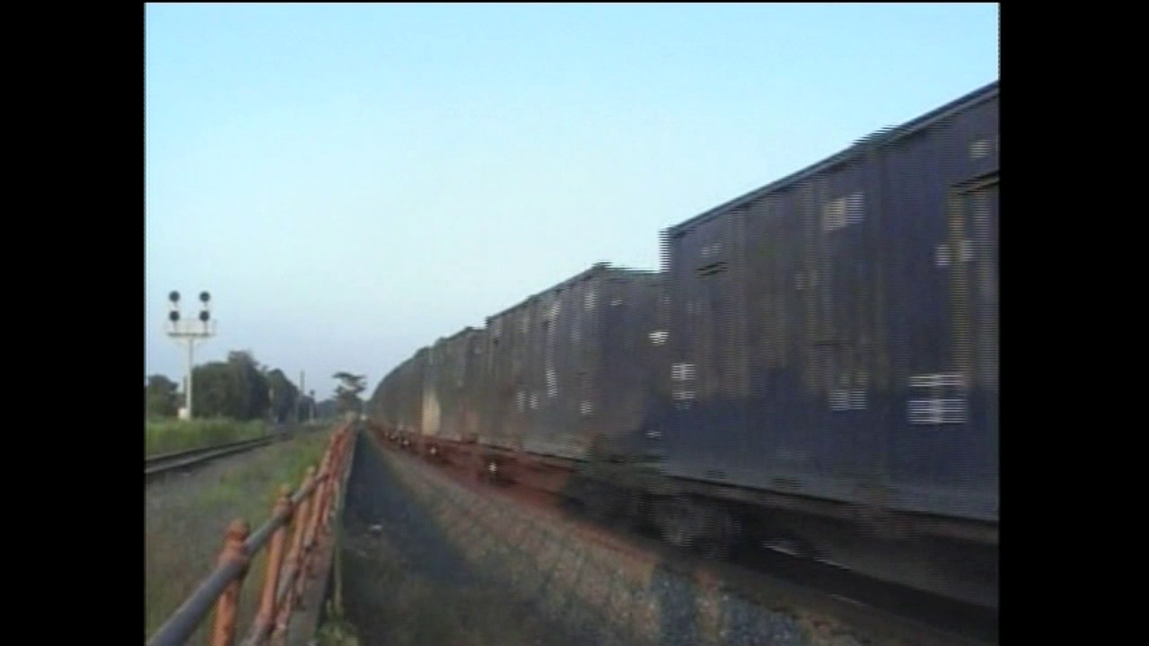 NORFOLK SOUTHERN westbound trash train in Boundbrook,NJ Fall 2009
