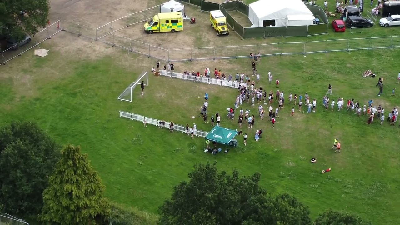 Ampthill Big Tent Weekend 2k Quality Credit: David Bass