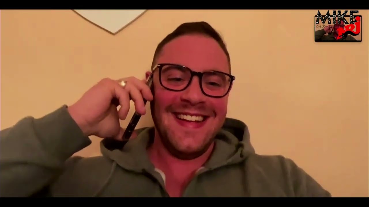 James est acteur et producteur de films pour adultes