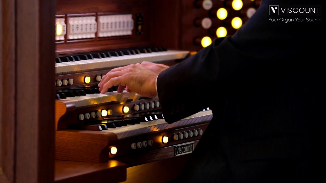 Mark Laubach plays Sigfrid Karg-Elert Viscount Unico Chapel of Christ the King at King's College