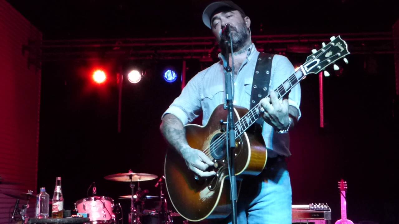 Aaron Lewis - Rooster (Alice In Chains Cover) LIVE Corpus Christi Tx. 10/14/16