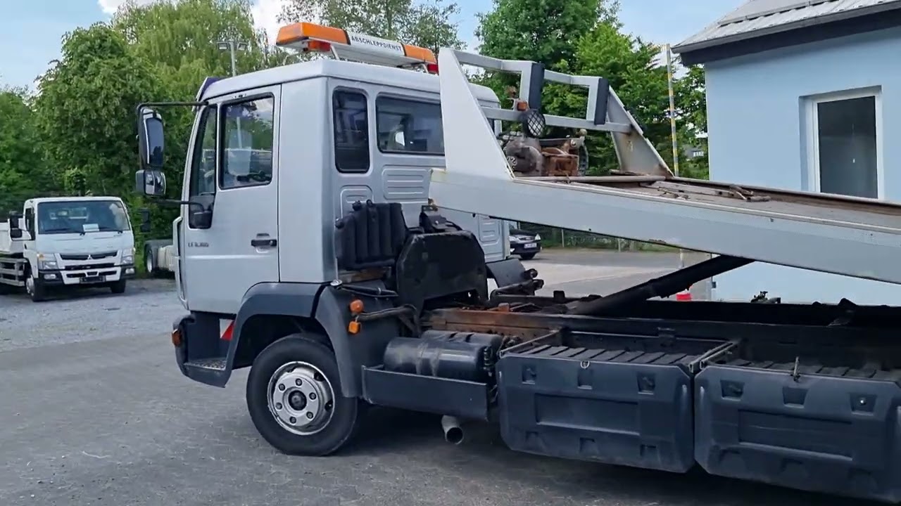MAN L2000 Abschleppwagen