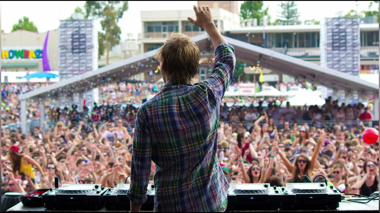 Enrique Iglesias feat. Pitbull - I Like It (Avicii Remix) [Alternative unreleased version]