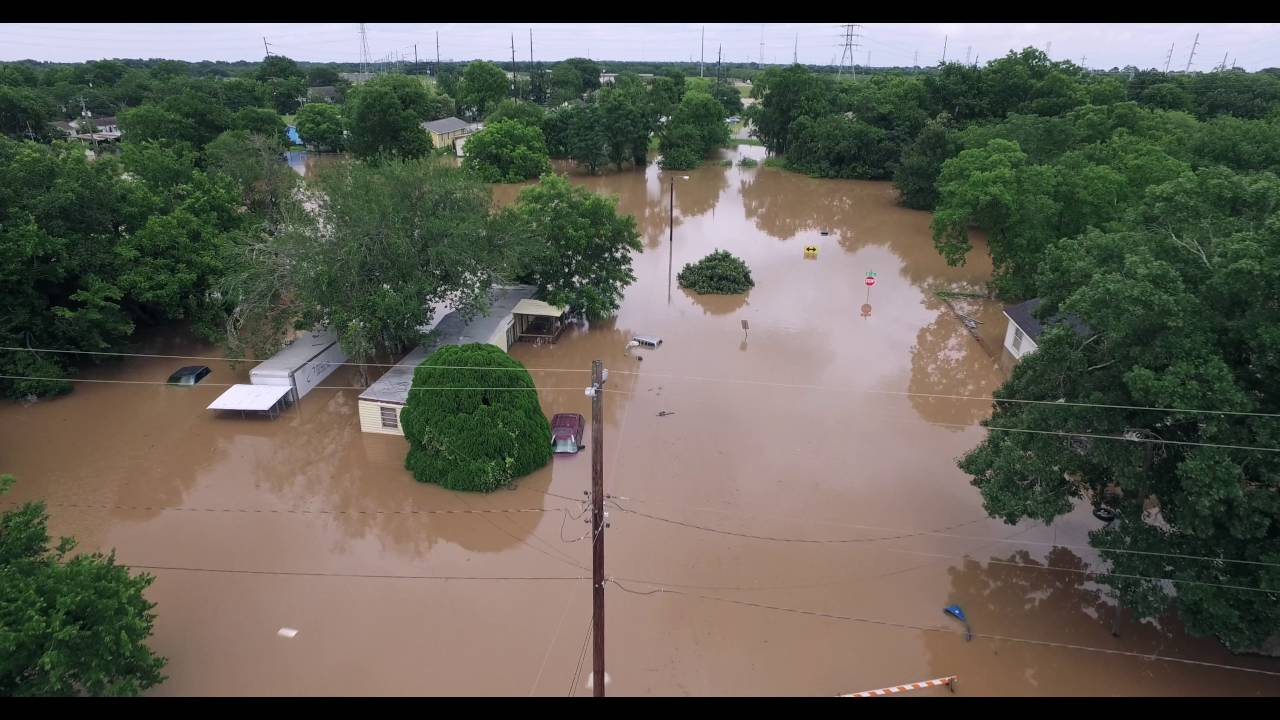 4k Footage of Rosenberg, Texas and The Brazos River Flooding