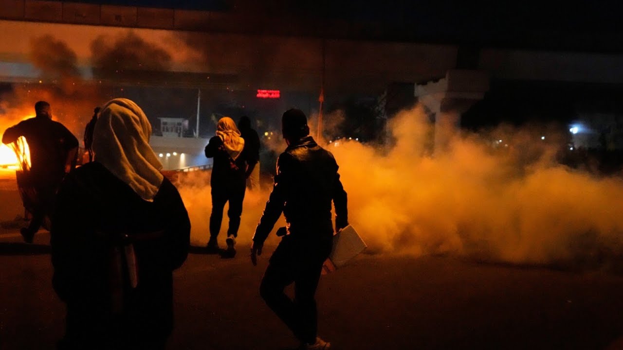 Chaos breaks out in Iraq as pro-Iran protesters clash with police near US embassy