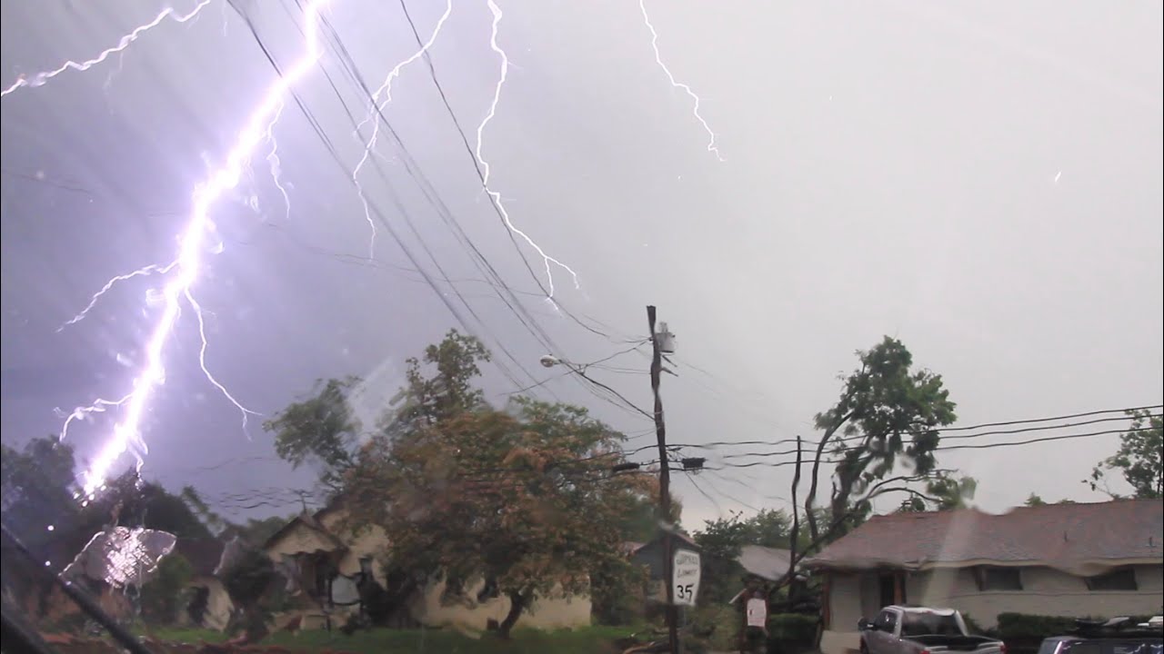 Impressive lighting barrage in Canton, TX, May 29 2019