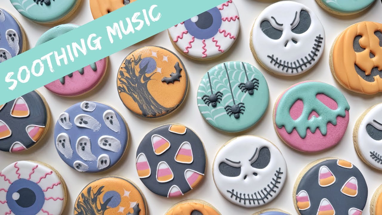 PASTEL HALLOWEEN COOKIES w/SOOTHING MUSIC ~Satisfying Cookie Decorating of Circle Halloween Cookies
