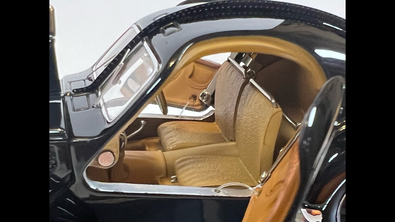 Auto Art Bugatti Type 57SC Atlantic