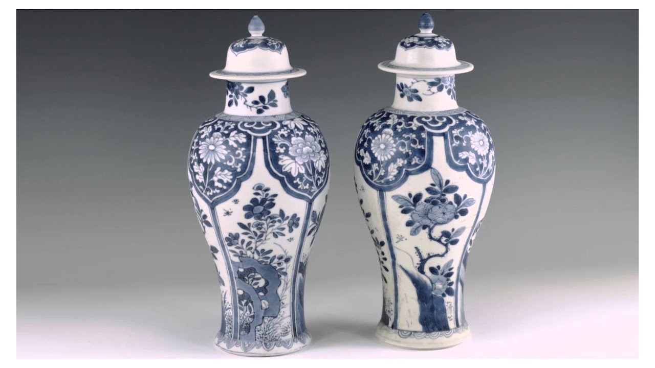 Chinese Early Kangxi Blue and White Porcelain
