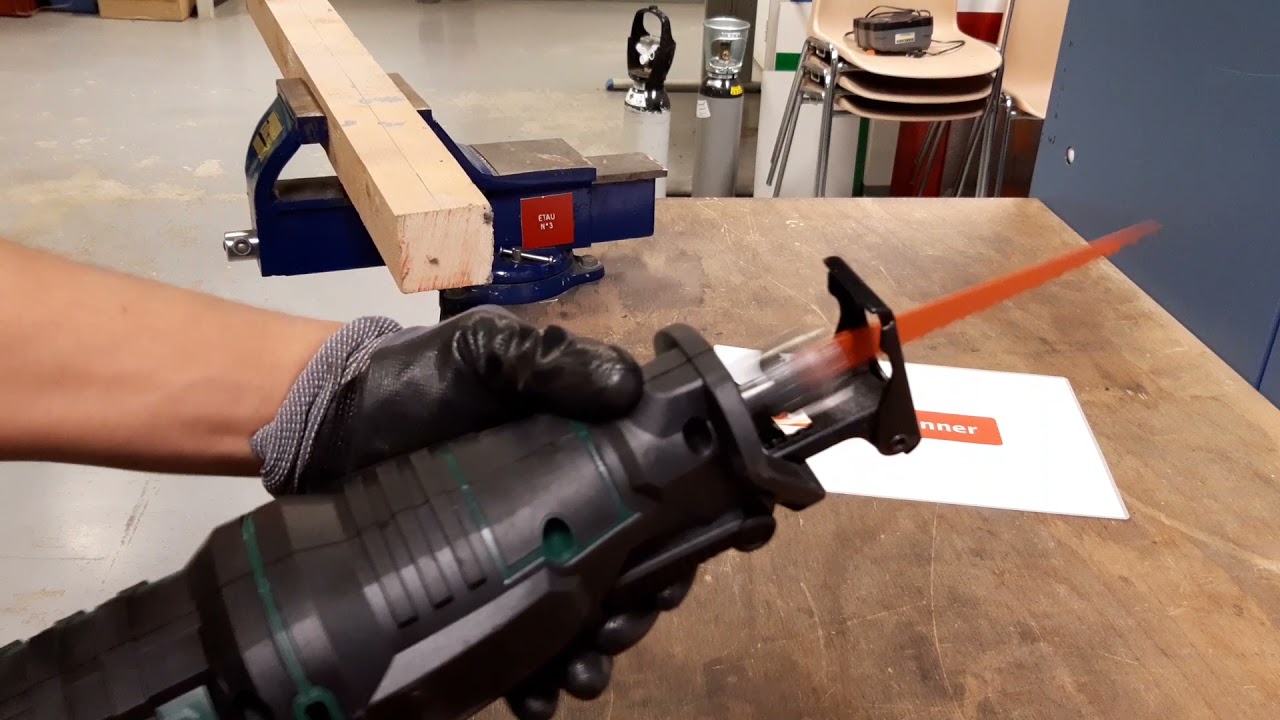 COMMENT UTILISER UNE SCIE SABRE