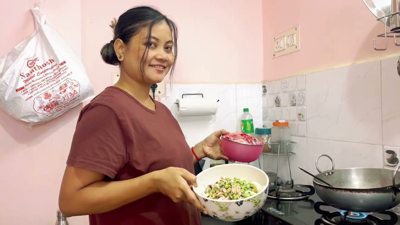 Daily vlog | life of a mom | Simple living Indian mom | Cooking and mom duties @PronitaIslary