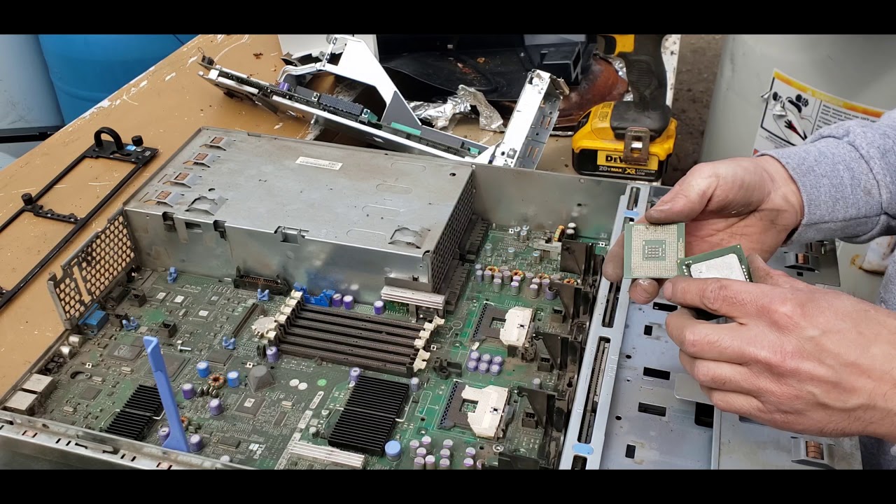 Scrapping out another Dell server for gold recovery and reselling value. Money to be made!!!