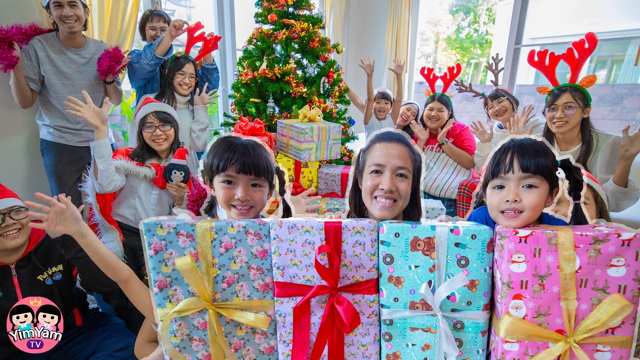 หนูยิ้มหนูแย้ม | แลกของขวัญวันคริสต์มาส