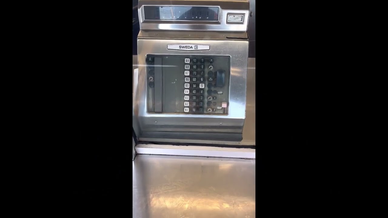 Oldest cash register of McDonald August 18,1953
