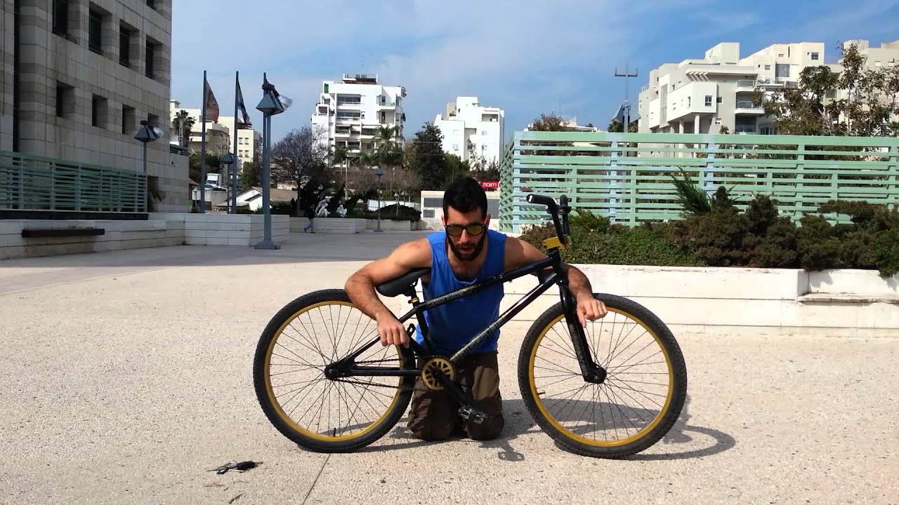 באני הופ והקפצת גלגל אחורי