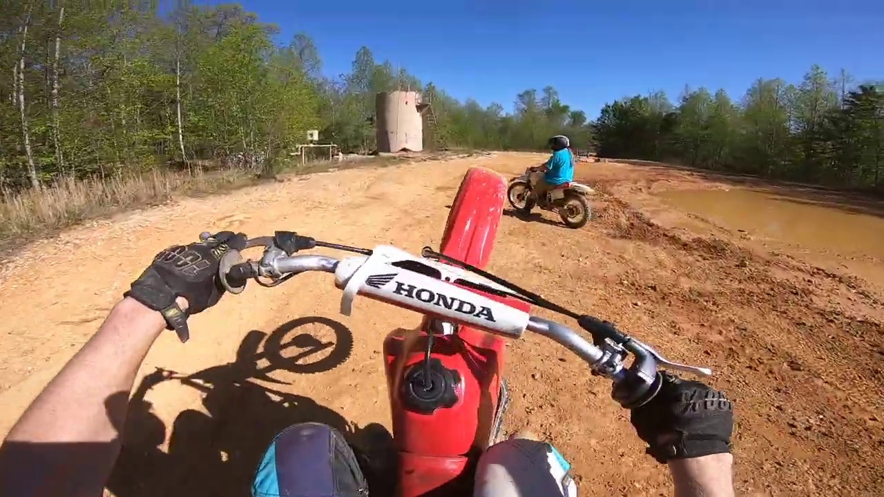 HONDA XR 200 and XR100 vs Trail 22 WINDROCK Park