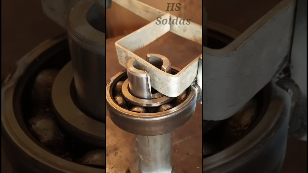 Dobradeira de ferro e barra chata.Simples e f&aacute;cil de fazer...solda eletrodo revestido