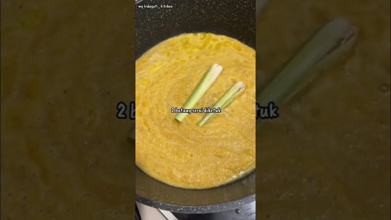 Kuah Lontong Nasi Impit | Makan dengan Sambal Merah