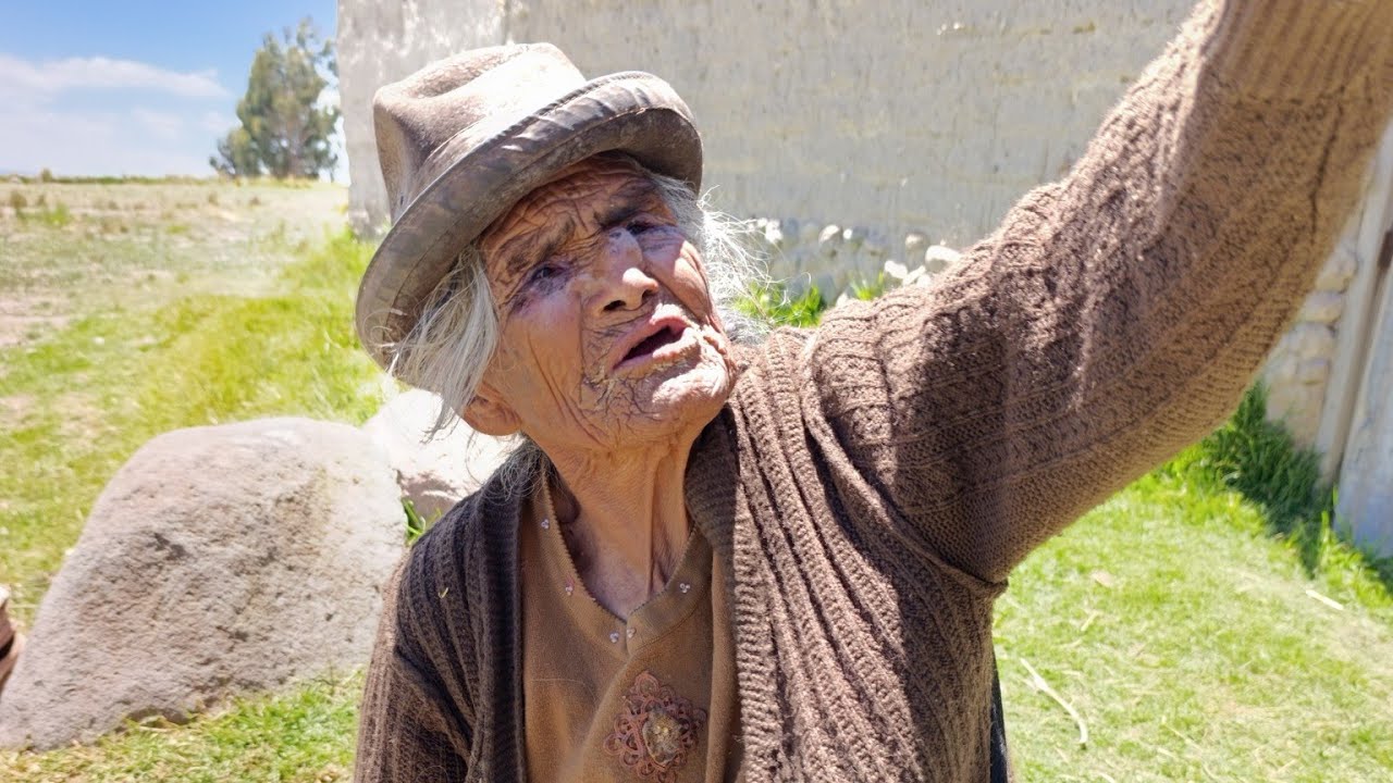 Entrega de la casa 🏠 a la mamita Anastasia 
