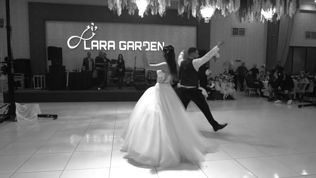 GELİN VE DAMAT’TAN HARİKA ZEYBEK - EKLEMEDİR KOCA KONAK