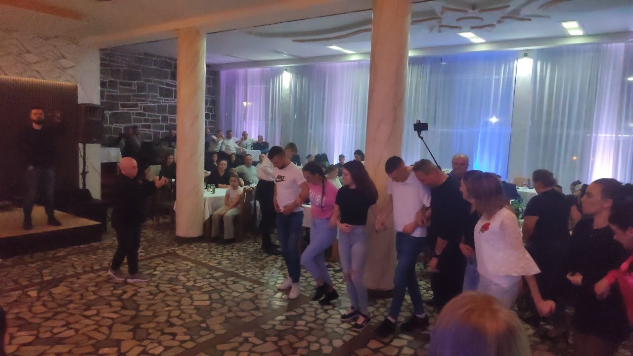 Kolo za Ilhana i Ljepoticu Jasminu Marič Bend Benjamin Čović Gradska Organizator Bosanski Teferič