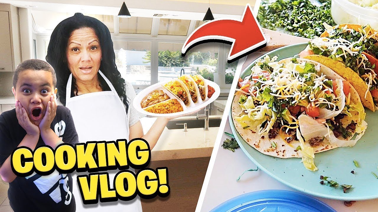 ВПЕРВЫЕ готовим на кухне мега-особняка! 🌮😋 | MindofRez