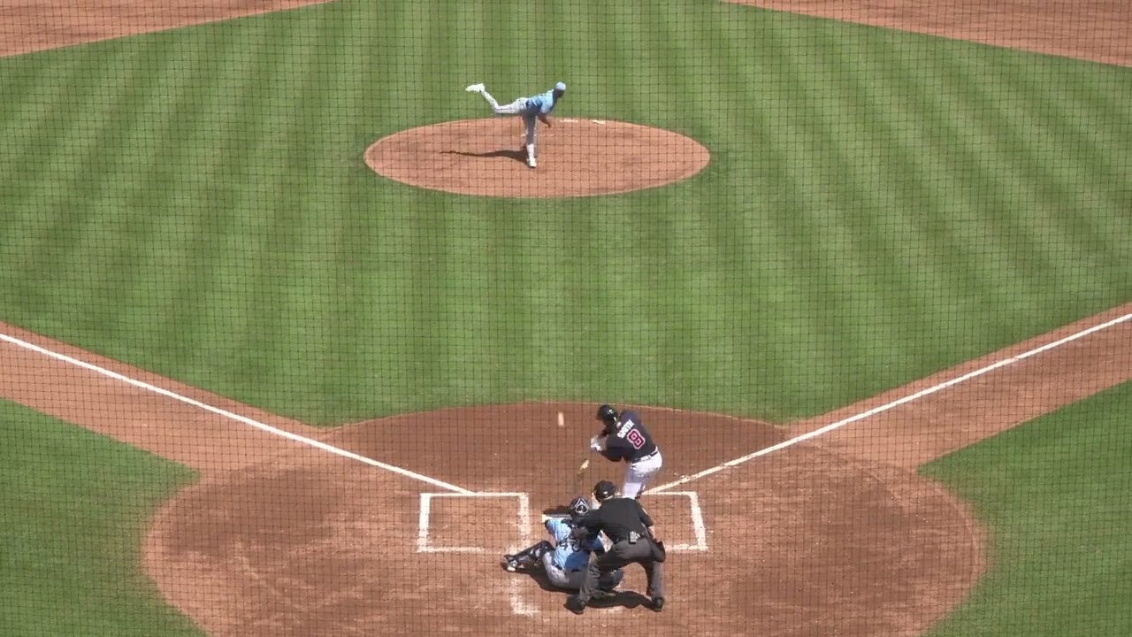 Gavin Lux makes a leaping catch v. Atlanta