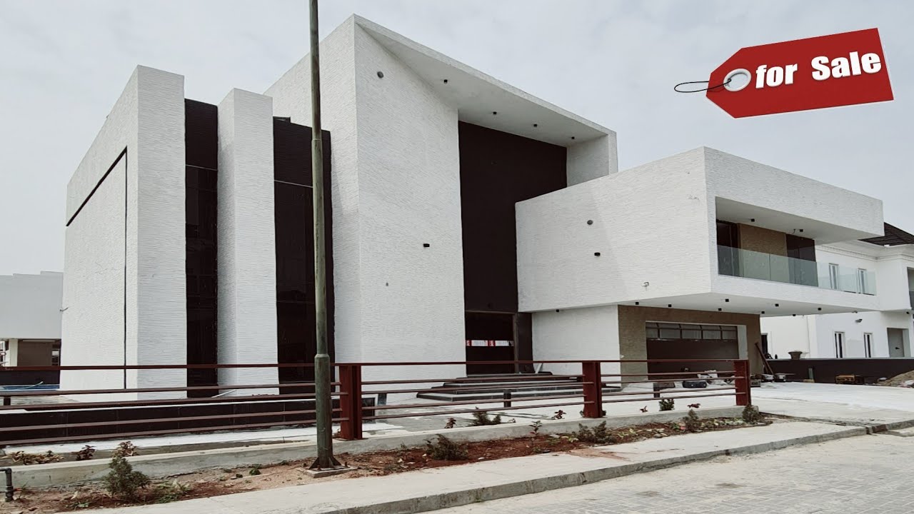 Lekki Mansion In An Estate with 24/7 Power Supply - Price: ₦600,000,000 Video Tour