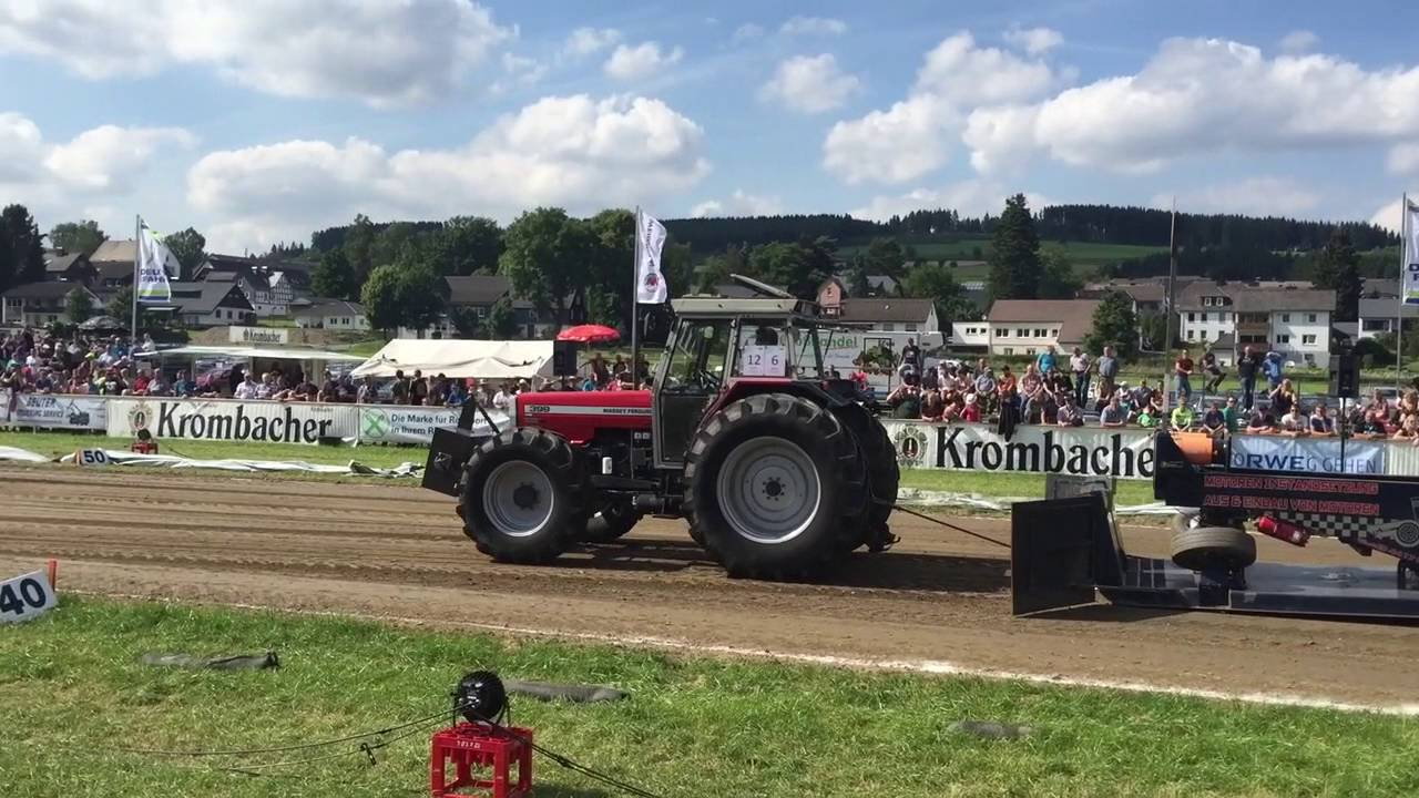 Berghausen Tractor Pulling 2016 Team Winter MF 399