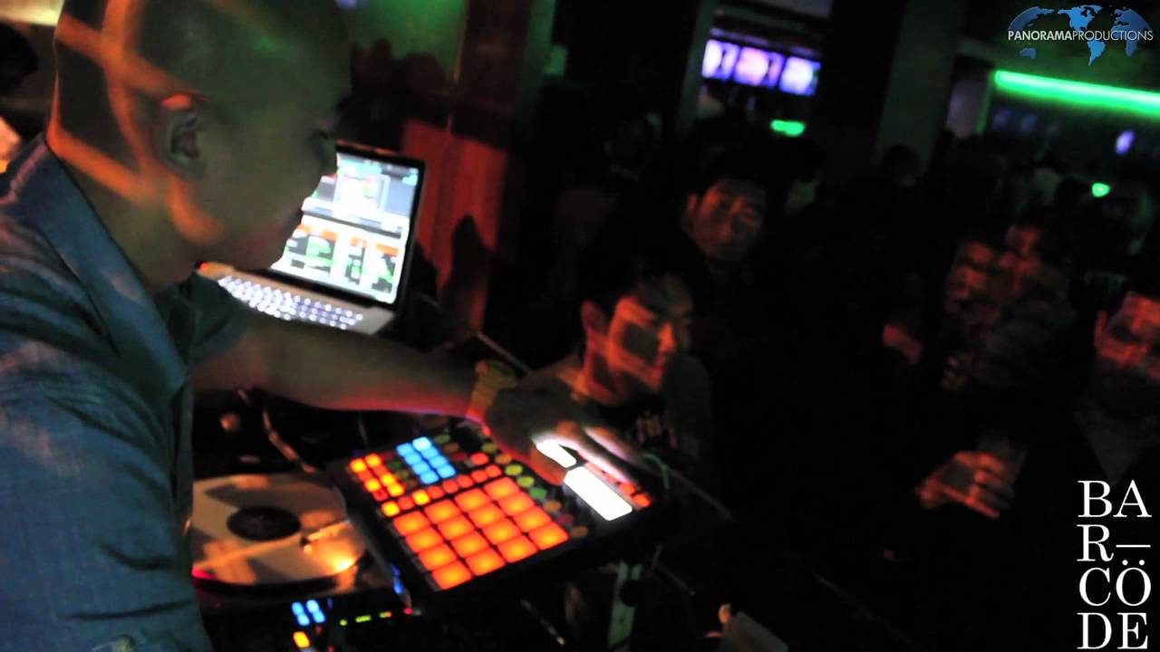 DJ Enferno - Avicii vs. Kanye West Live Remix @ Barcode Washington DC