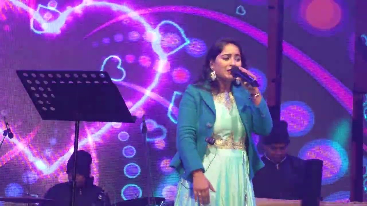 Deewani Mastani // Bajirao Mastani || Live Singing by Sudipa Das.