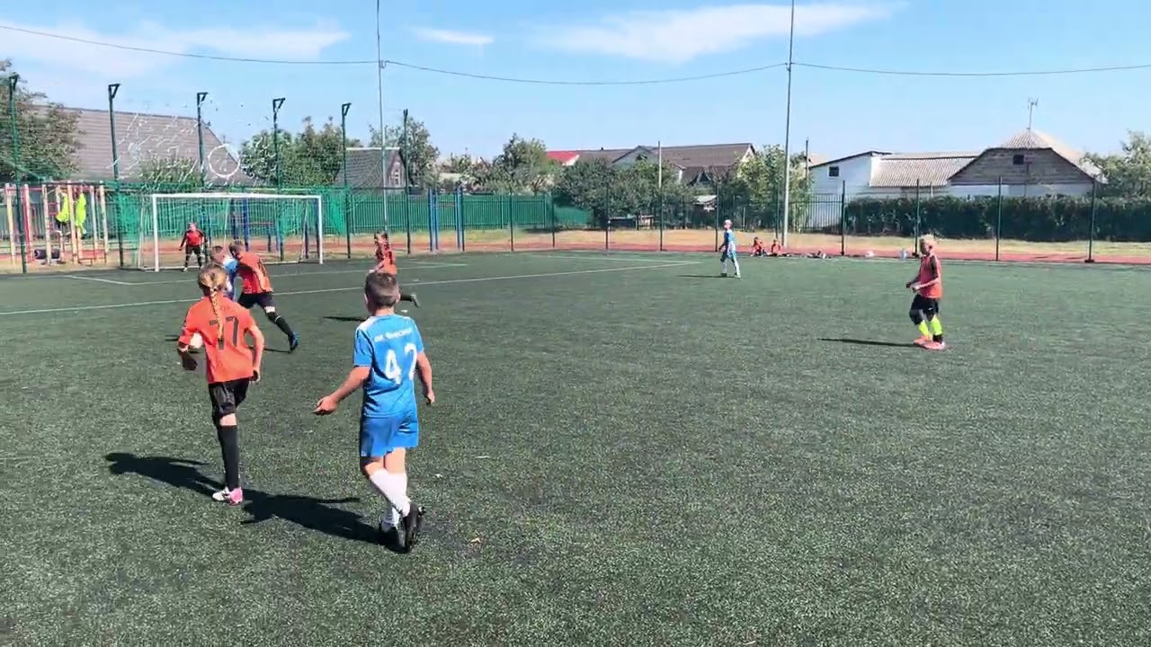 Фаворит Бориспіль - Фаворит Требухів. 5:3. Перший тайм 5-2