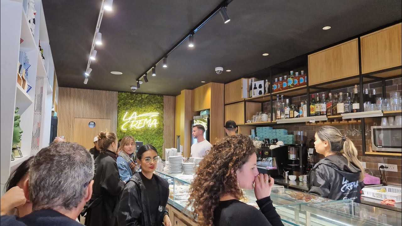 Best Coffee Shops Malta | Cafe La Crema in Balluta with Interviews
