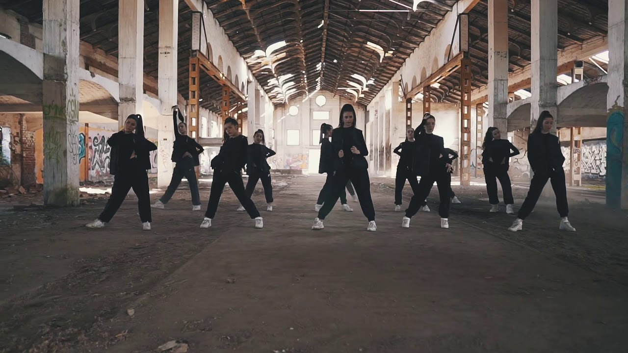 ANDREA ESCOT COREOGRAPHY | Urban Dance Society