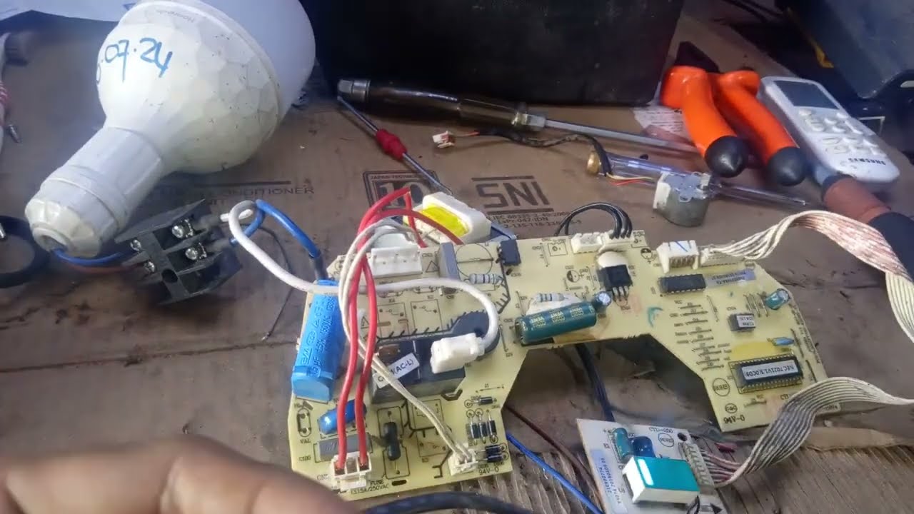 servis PCB AC Samsung kedip2