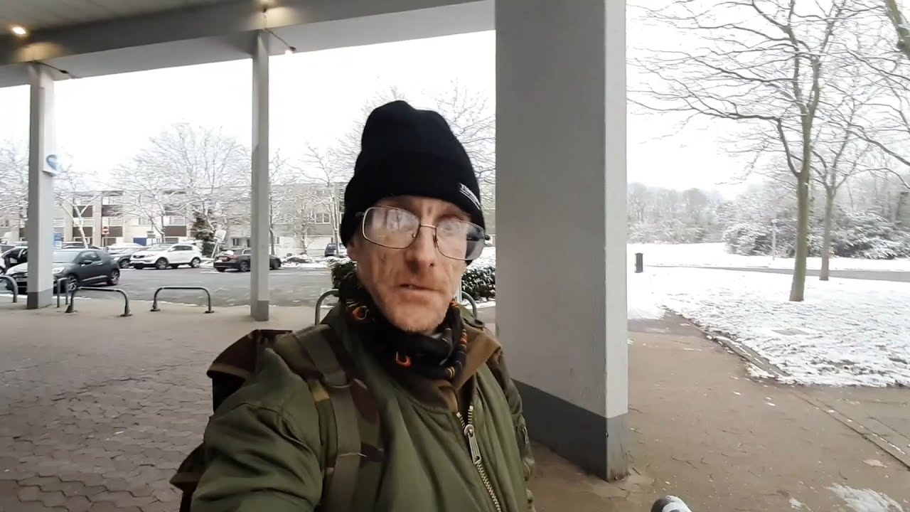Day 4 of Big Freeze, in Netherfield. #miltonkeynes #bigfreeze #snow