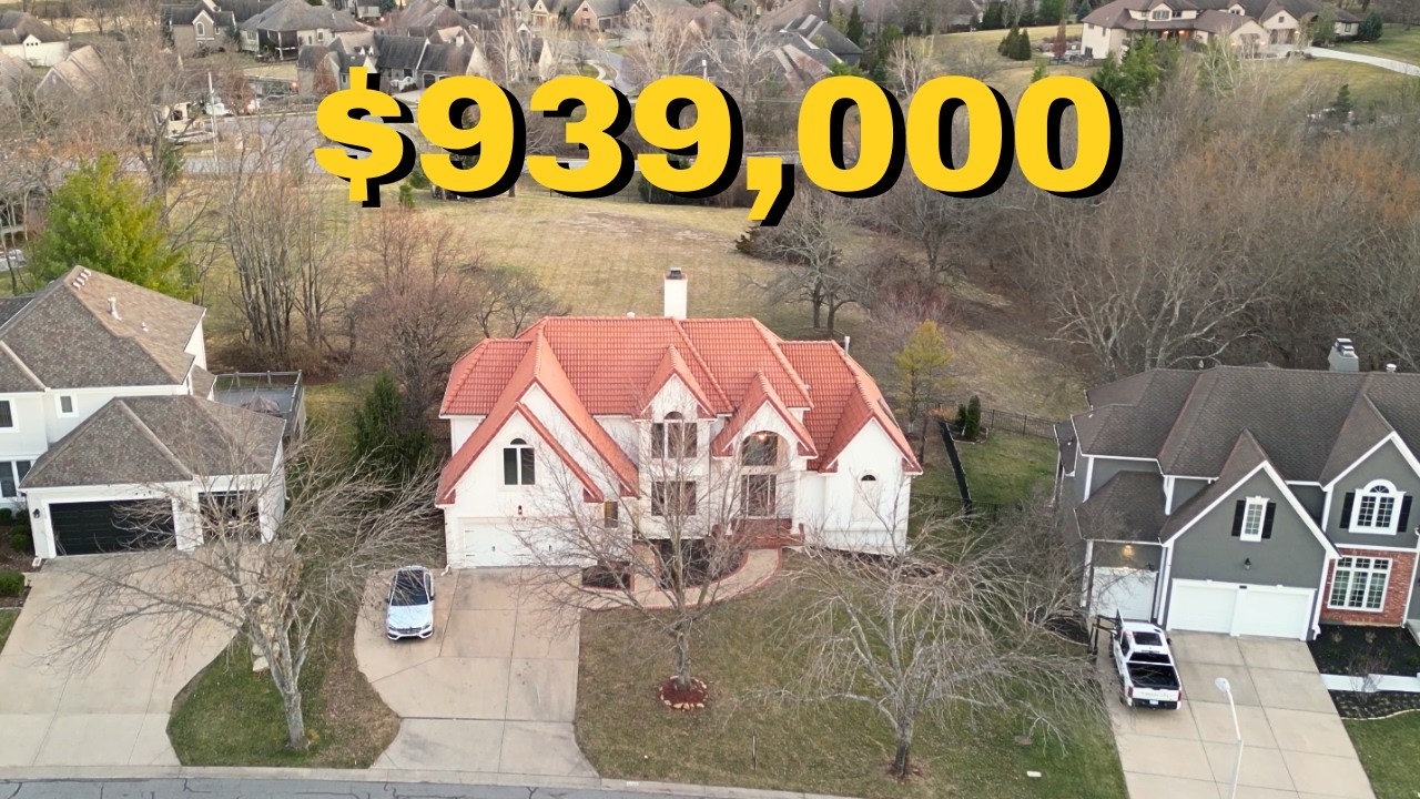 Tour This Stunning Renovation in the Pavilions of Leawood | Leawood, Kansas Property Tour