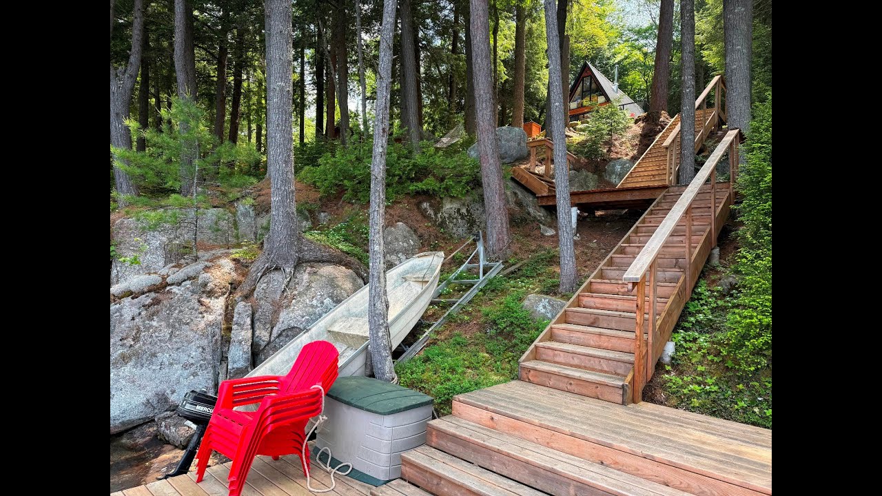 1130 Sapphire Road, Koshlong Lake